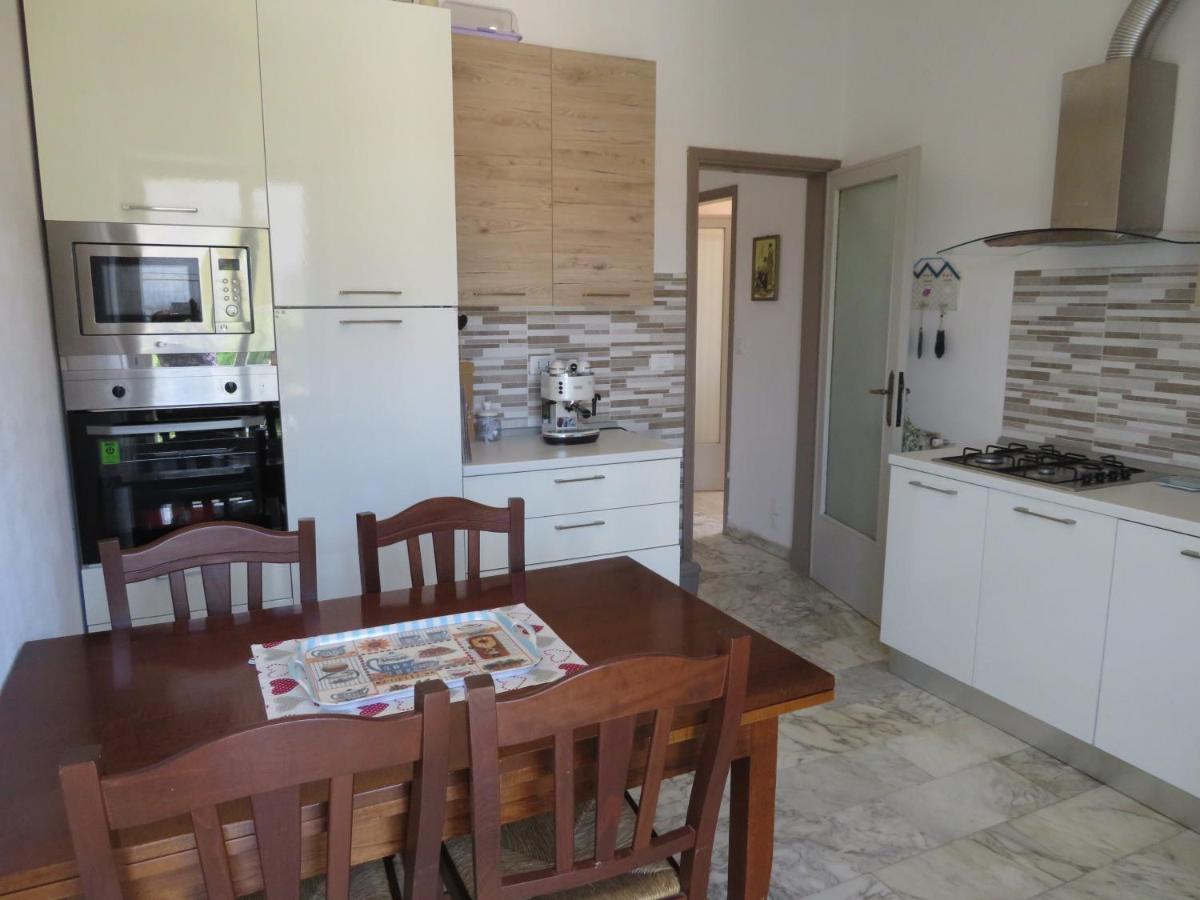 Bed and Breakfast La Mimosa Chic Pietrasanta Exterior foto