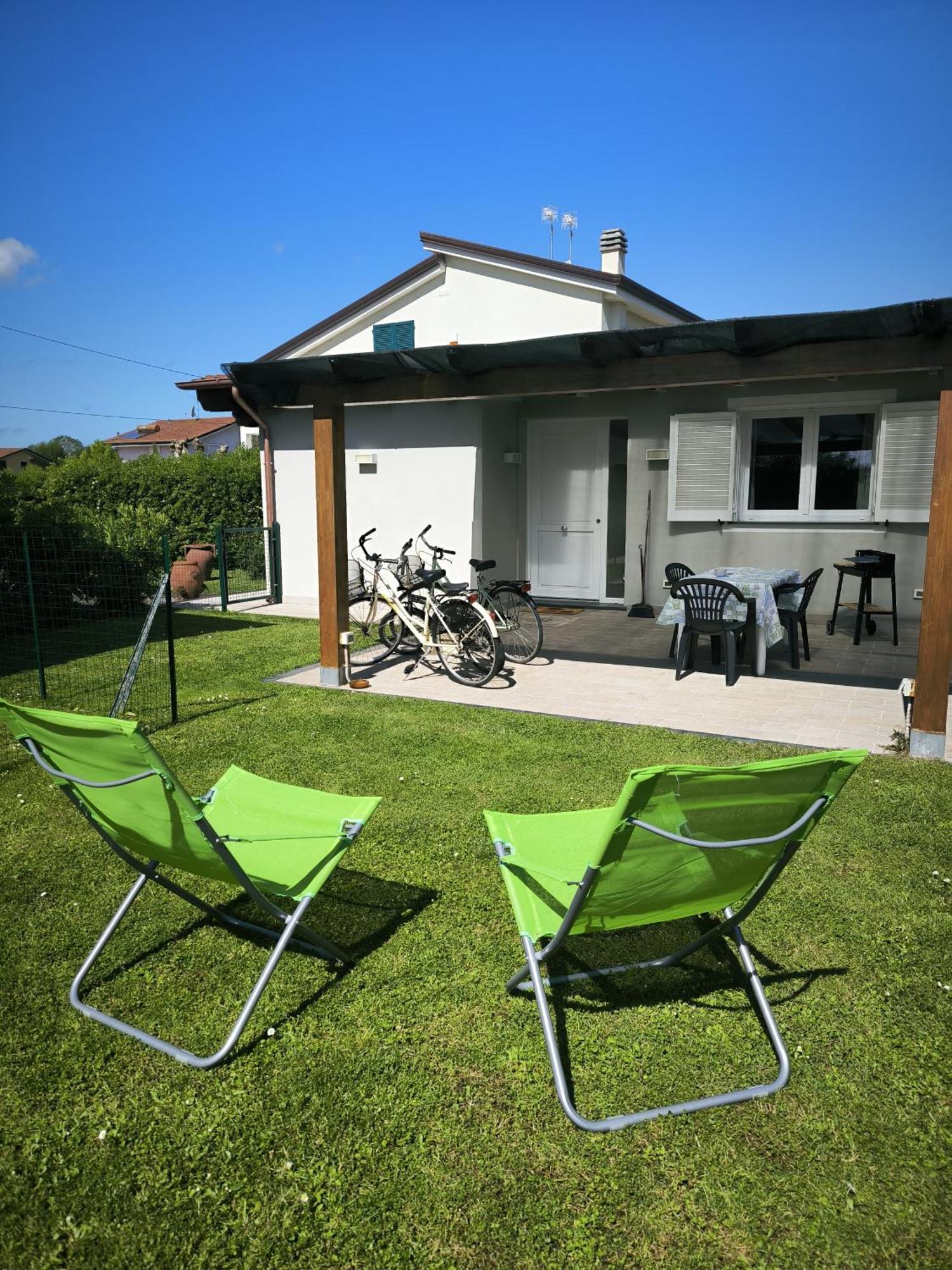 Bed and Breakfast La Mimosa Chic Pietrasanta Exterior foto