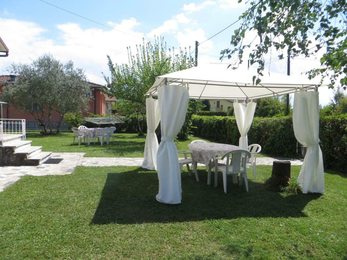 Bed and Breakfast La Mimosa Chic Pietrasanta Exterior foto